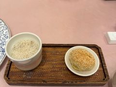 文思豆腐配鲜肉烧饼-江南灶中餐厅(南京香格里拉店)