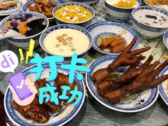 卤水鸡脚-黄氏许牛奶甜品店(展后街店)