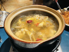 -邹开喜·小海鲜醉鸡煲·潮汕鲜切牛肉店(襄阳北路店)