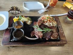 -豪客来牛排(人民东路店)