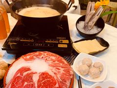 竹蛏王-鲜入围煮花胶鸡海鲜火锅