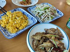 -品鲜村农家菜·阳澄湖大闸蟹(总店)