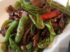 杭椒牛柳-勺园中餐厅