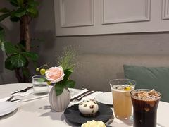 -潮一不贰·法式甜品·生日蛋糕·西式简餐(外滩店)