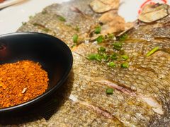 -肥肥虾庄·金牌油焖大虾(杨园滨江时代walk店)
