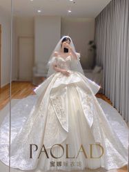 -南京宝娜嫁衣婚纱礼服馆(中央路店)