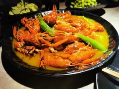 -沪小胖小龙虾(淮海中路旗舰店)