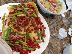 -河畔春天时尚餐厅