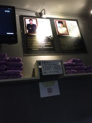 点击看大图 -BTR发型定制潮沙龙店