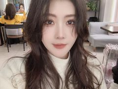 -ME觅妆·定制美妆·彩妆私教(菱角湖店)