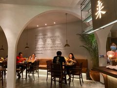 -来龙里 精致 东南亚餐室(万象城店)