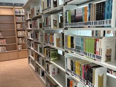 -广州市白云区图书馆