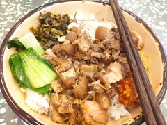 招牌猪脚剁椒卤汁拌饭-流浪地图剁椒卤汁拌饭(未来城购物广场店)