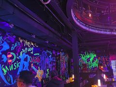 -vimi便利店酒吧