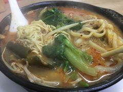 -曹宝林砂锅麻辣烫(星光路店)