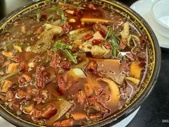 重庆毛血旺-渔王川菜馆(镇邦路店)
