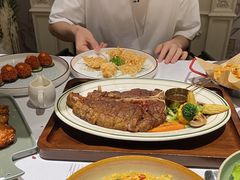 -静香HOUSE·全时段融合餐厅(七星欢乐颂店)