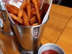 -FAT COW(虹梅路店)