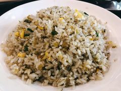 酸菜蛋炒饭-湘肠香火锅店(团结湖店)