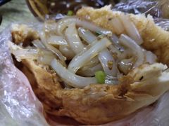 锅盔夹凉粉-小陈方酥锅盔(古城总店)