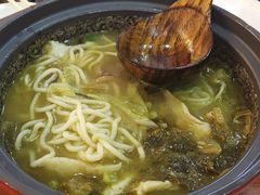 -周鱼小馆石锅酸菜鱼(活力汇店)