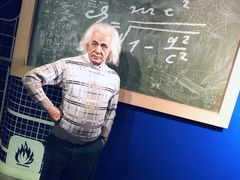 -曼谷杜莎夫人蜡像馆