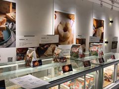 面包甜点陈列柜-爸爸糖吐司面包(重庆解放碑英利大融城店)