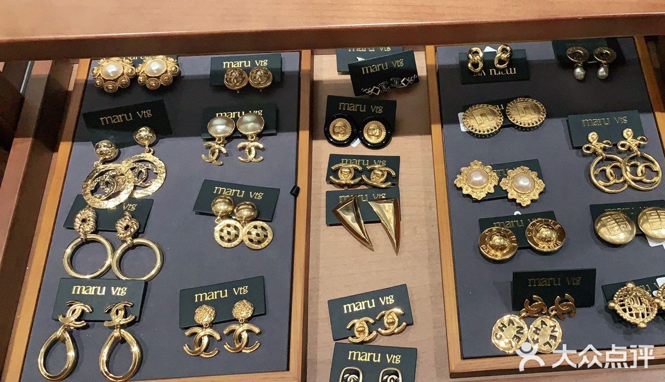 比专柜香奈儿还多的中古店