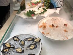 -绿岛港轩海鲜烤肉涮锅自助餐厅