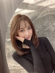 -东秀护肤造型
