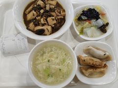 -浦东图书馆读者餐厅