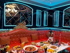 -路边边.炒菜烧烤.音乐餐厅(良乡长虹店)