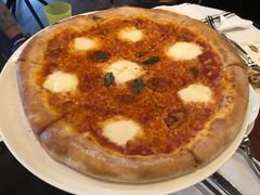 -WOLFGANG PUCK KITCHEN & BAR(迪士尼小镇店)