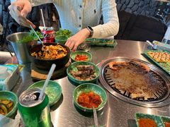 -欧巴炭烤肉오빠숯불구이(南京东路店)