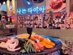 -豚豚家돈돈가韩国锅盖烤肉(新北万达店)