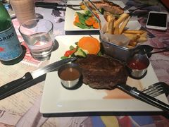 -澳美客(铜锣湾翡翠明珠广场店)