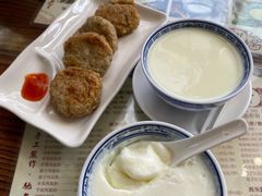 -周大娘牛乳(旧寨古村总店)