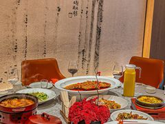 -连鹭海鲜·海肠捞饭·海胆饭(星海店)