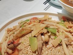 -江城小馆陕南妈妈菜·全球旅行餐厅(钟楼店)