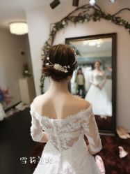 -雪莉美妆婚纱馆