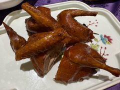 盐焗乳鸽-惠食佳·朱雀(东方商厦店)