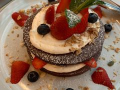 草莓海盐巧克力松饼-农畉LONFOOD(福田星河COCOPark店)