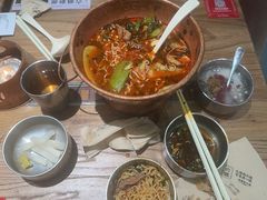 -成都你六姐·牛肉冒菜(信泰中心商场店)