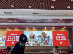 -顺溜·手工刀削面·黑金店(铜锣湾店)