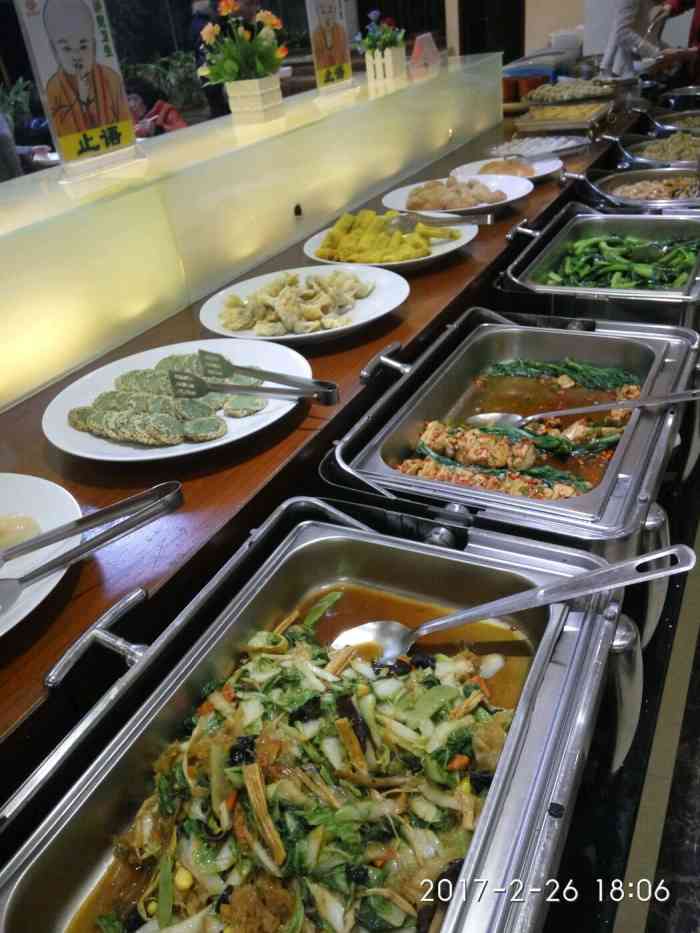 莲心素食自助餐厅(竹苑店)