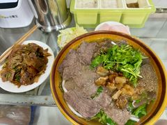 -花溪牛肉粉(八鸽岩店)