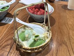 -李百蟹·江南蟹黄面(夫子庙店)