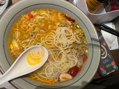 -蟹黄鱼·海派深夜面馆(巨鹿路店)