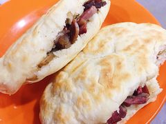 烧饼夹肉-马记伊源斋涮肉·清真菜(潘家园古玩市场店)