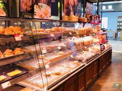 面包甜点陈列柜-巴黎贝甜(凯德MALL望京店)